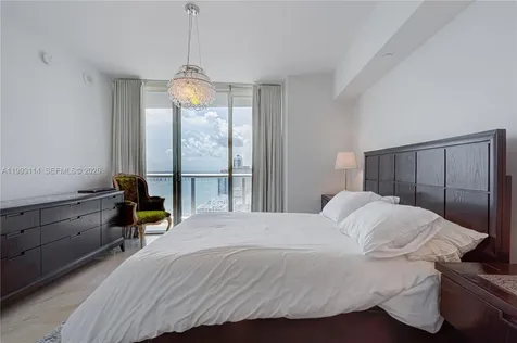 495 Brickell Avenue Miami FL 33131