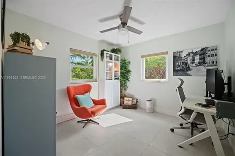 350 NE 59th Street Oakland Park FL 33334