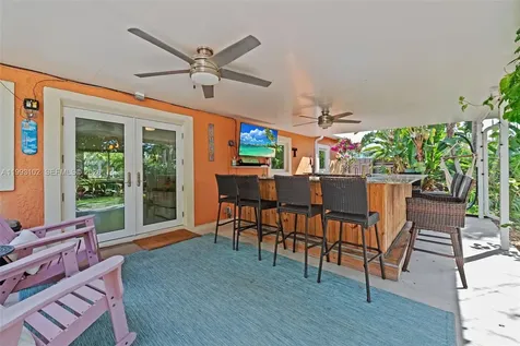 350 NE 59th Street Oakland Park FL 33334