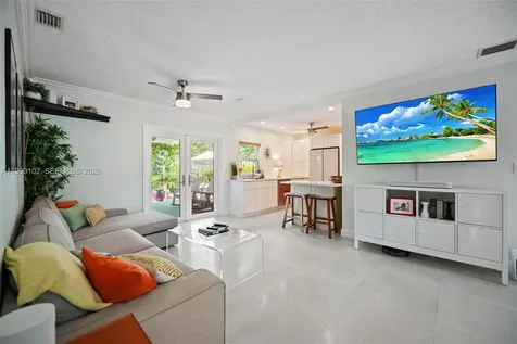 350 NE 59th Street Oakland Park FL 33334