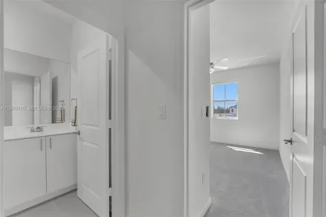 2425 SE 28th Drive Homestead FL 33035