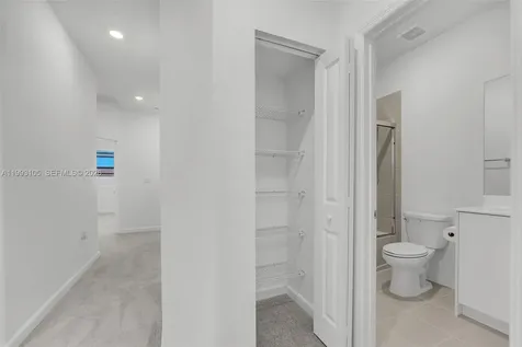 2425 SE 28th Drive Homestead FL 33035