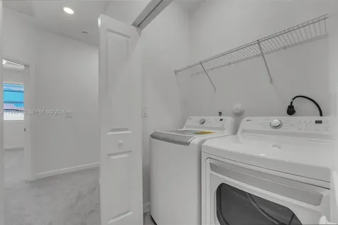 2425 SE 28th Drive Homestead FL 33035