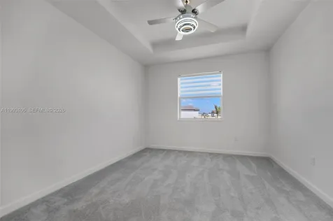 2425 SE 28th Drive Homestead FL 33035