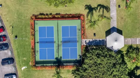 2425 SE 28th Drive Homestead FL 33035