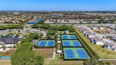 2425 SE 28th Drive Homestead FL 33035