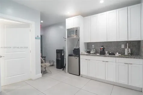 2268 SW 8th Street Miami FL 33135