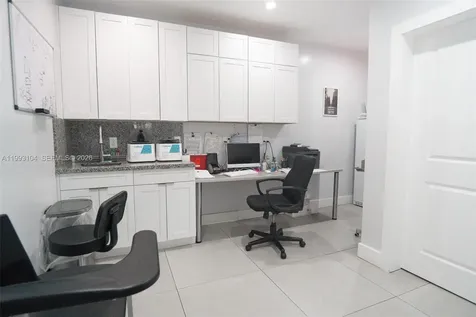 2268 SW 8th Street Miami FL 33135