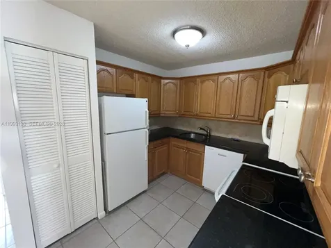 1100 SE 4th Avenue Deerfield Beach FL 33441