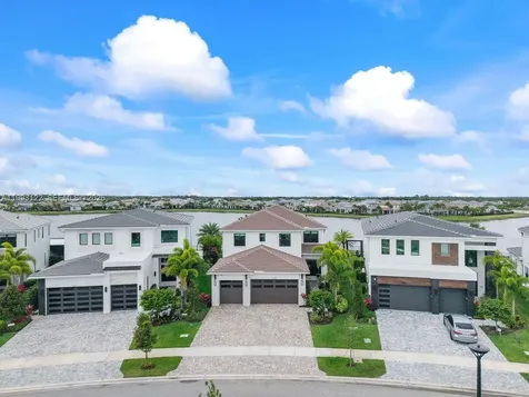 12609 Solana Bay Circle Palm Beach Gardens FL 33412