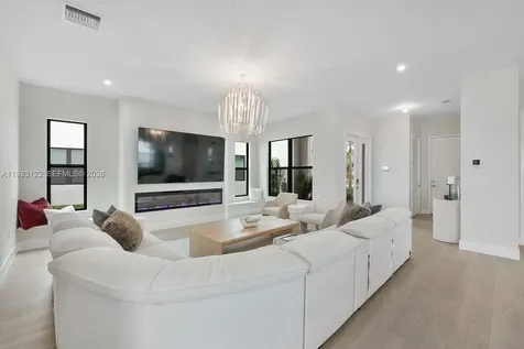 12609 Solana Bay Circle Palm Beach Gardens FL 33412