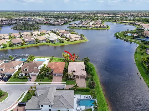 130 Blanca Isles Lane Jupiter FL 33478
