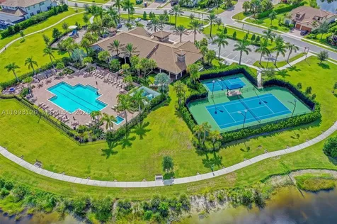 130 Blanca Isles Lane Jupiter FL 33478