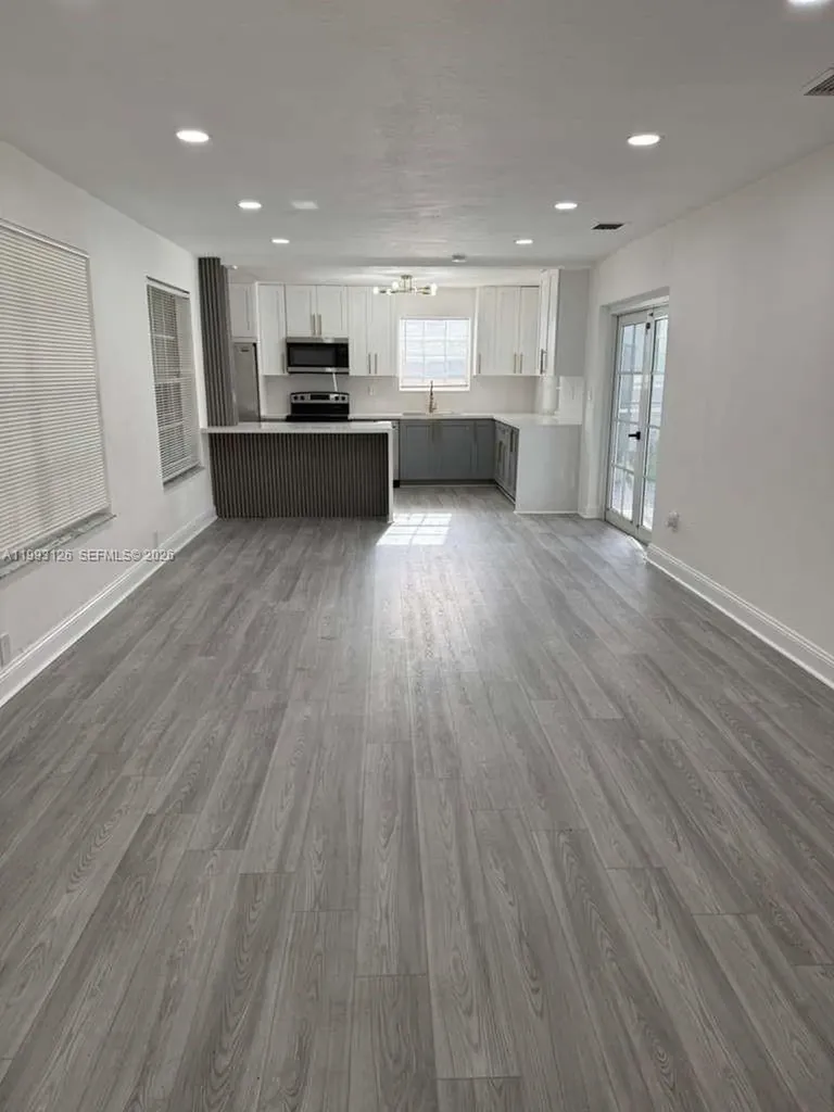 7120 Allen Street Hollywood FL 33024