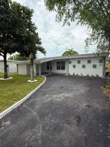 7120 Allen Street Hollywood FL 33024