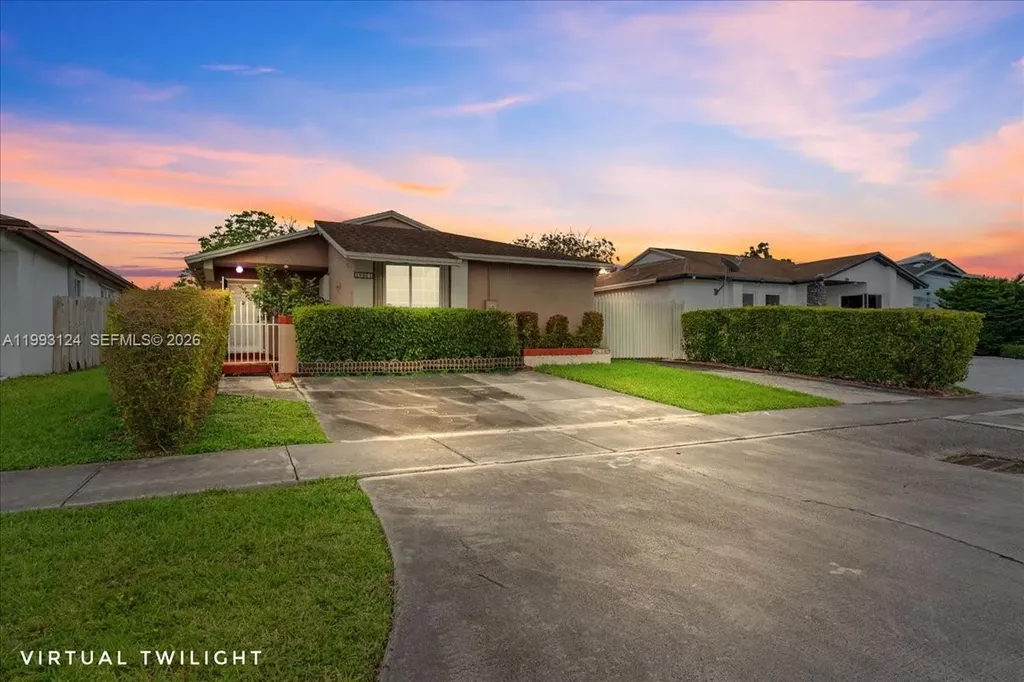 19301 SW 123rd Avenue Miami FL 33177