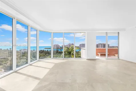 300 S Pointe Drive Miami Beach FL 33139