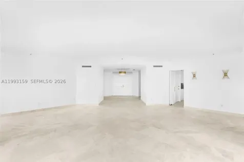 300 S Pointe Drive Miami Beach FL 33139