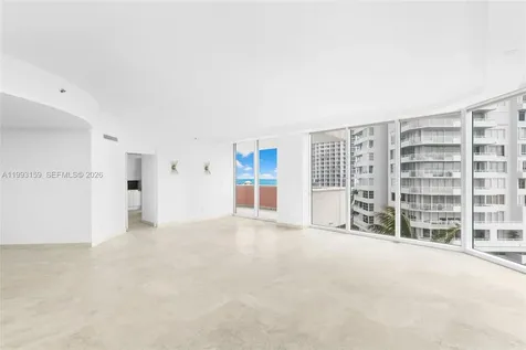 300 S Pointe Drive Miami Beach FL 33139