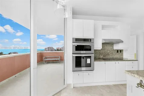 300 S Pointe Drive Miami Beach FL 33139