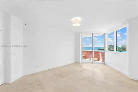 300 S Pointe Drive Miami Beach FL 33139