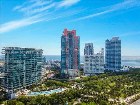 300 S Pointe Drive Miami Beach FL 33139