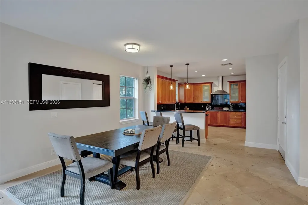 822 SW 10th Street Fort Lauderdale FL 33315