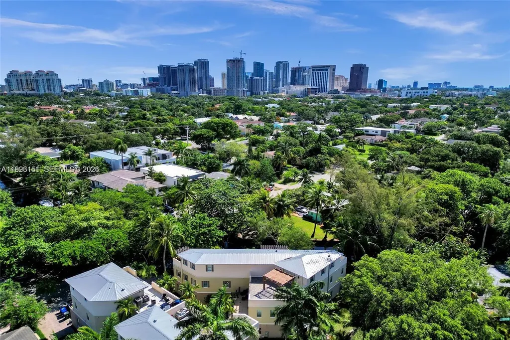822 SW 10th Street Fort Lauderdale FL 33315