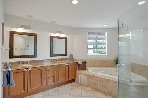 822 SW 10th Street Fort Lauderdale FL 33315