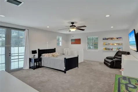 822 SW 10th Street Fort Lauderdale FL 33315