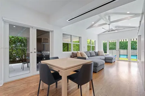 634 W 47th Street Miami Beach FL 33140