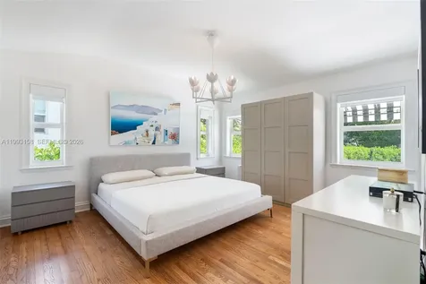 634 W 47th Street Miami Beach FL 33140