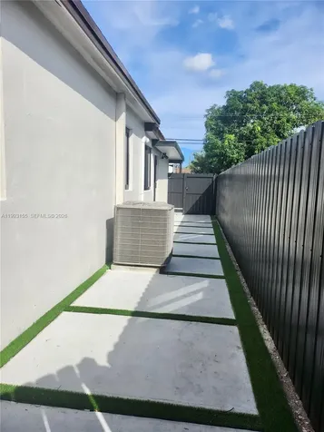 201 SW 62nd Avenue Miami FL 33144