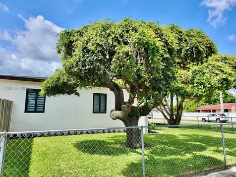 201 SW 62nd Avenue Miami FL 33144
