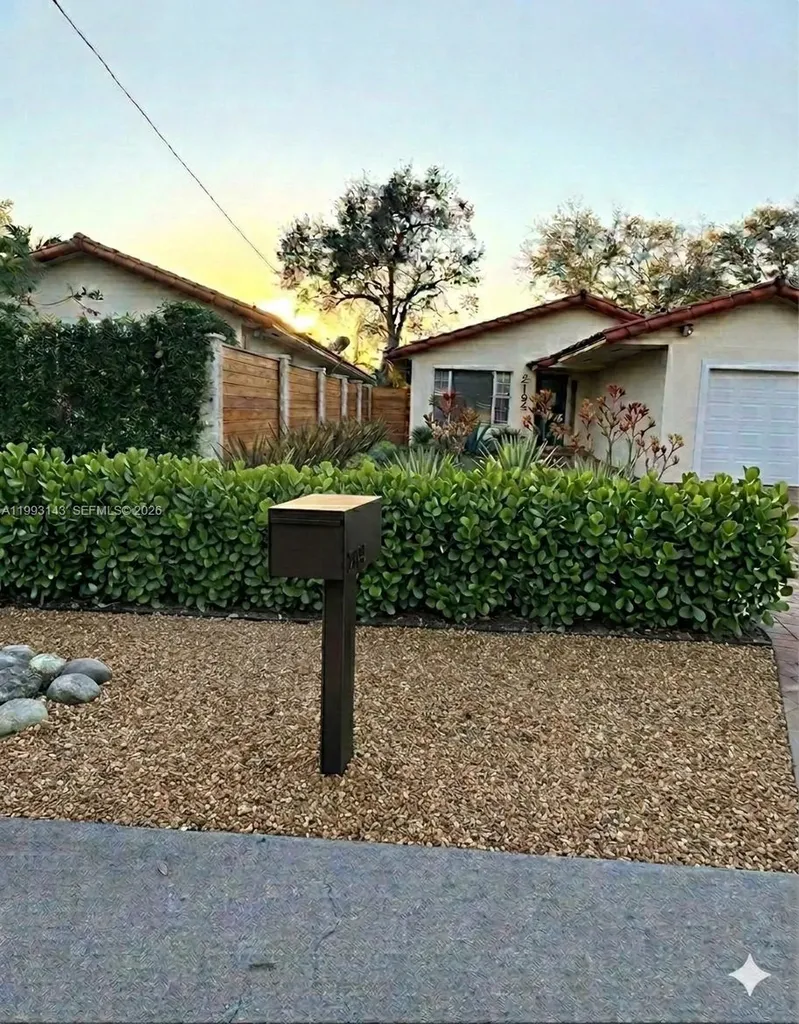 2194 SW 57th Court Miami FL 33155