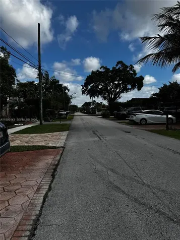 2194 SW 57th Court Miami FL 33155
