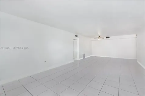 9423 SW 76th Street Miami FL 33173