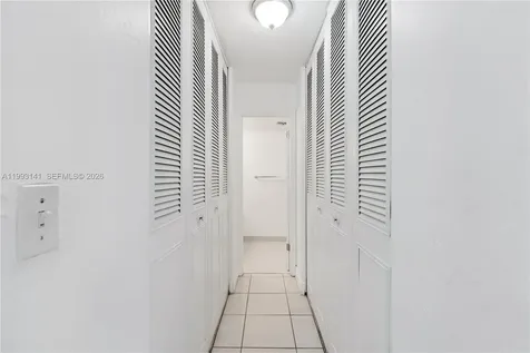 9423 SW 76th Street Miami FL 33173