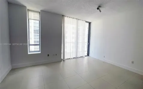 1060 Brickell Avenue Miami FL 33131