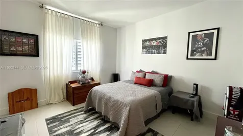 1060 Brickell Avenue Miami FL 33131