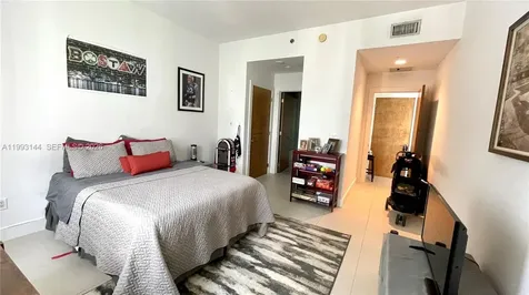 1060 Brickell Avenue Miami FL 33131