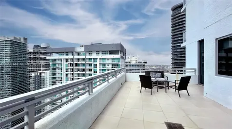 1060 Brickell Avenue Miami FL 33131
