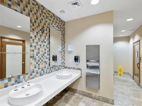 1060 Brickell Avenue Miami FL 33131