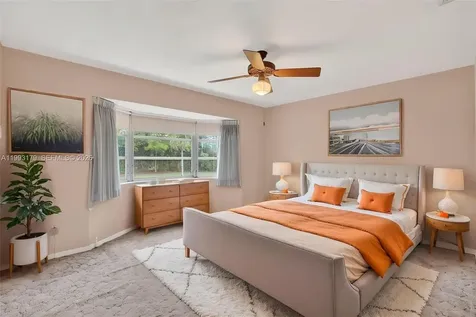 10753 SW 118th Street Miami FL 33176