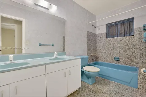10753 SW 118th Street Miami FL 33176