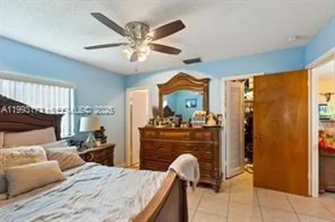 7651 NW 74th Avenue Tamarac FL 33321