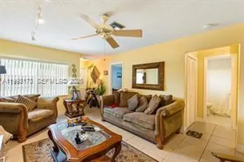 7651 NW 74th Avenue Tamarac FL 33321