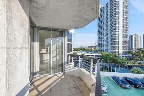 3530 Mystic Pointe Drive Aventura FL 33180
