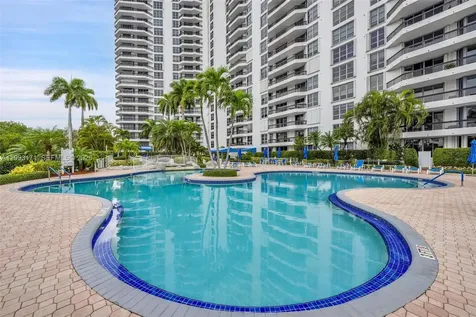 3530 Mystic Pointe Drive Aventura FL 33180
