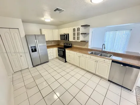 12695 SW 144th Terrace Miami FL 33186